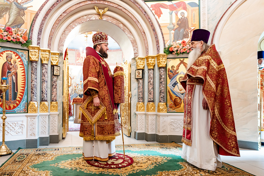 Архиерейское богослужение в Никитском храме села Никитского г.о. Домодедово